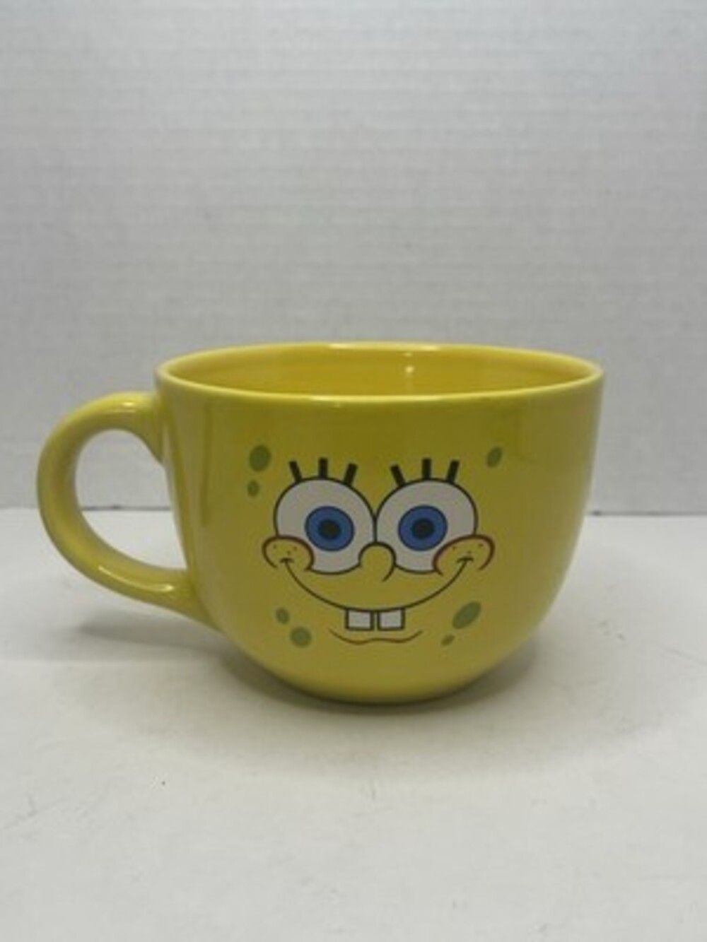 Nickelodeon SpongeBob SquarePants Yellow Soup or Coffee Mug Cartoon 2012 4" Tall